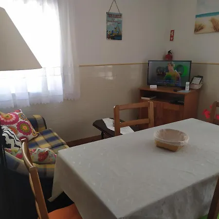 בית נופש Casa S Nicolau 1 Near The לוריניה