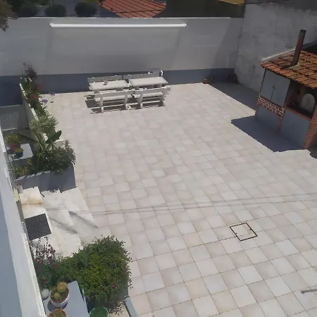 בית נופש Casa S Nicolau 1 Near The לוריניה